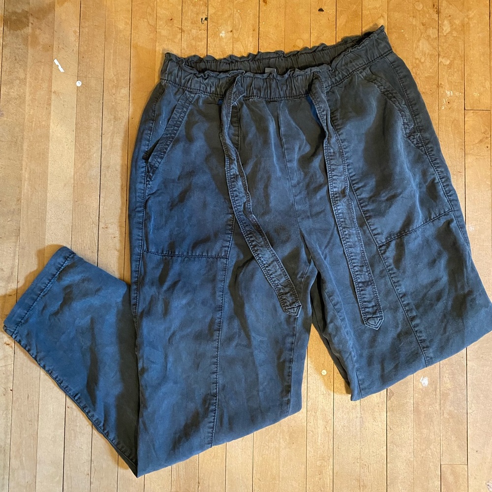 Aerie Grey Pants